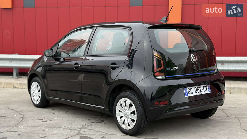 Хетчбек Volkswagen e-Up 2021 в Києві