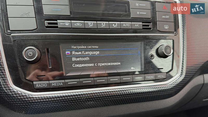 Хетчбек Volkswagen e-Up 2021 в Києві