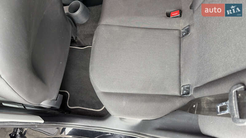 Хетчбек Volkswagen e-Up 2021 в Києві