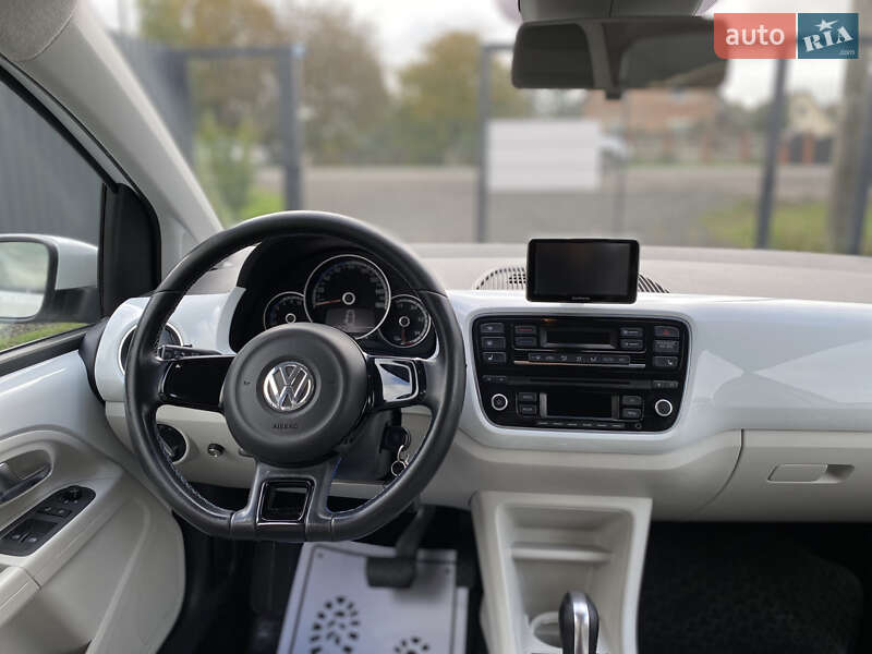 Хэтчбек Volkswagen e-Up 2015 в Луцке фото 49 Хэтчбек Volkswagen e-Up 2015 в Луцке