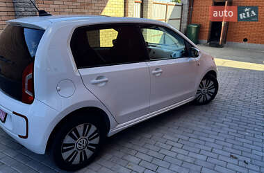 Хэтчбек Volkswagen e-Up 2015 в 
