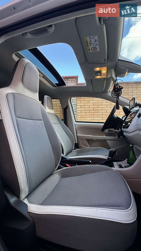 Хэтчбек Volkswagen e-Up 2015 в Виннице фото 15 Хэтчбек Volkswagen e-Up 2015 в Виннице