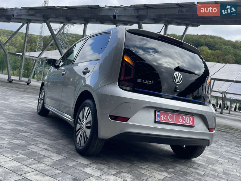 Хэтчбек Volkswagen e-Up 2018 в Львове