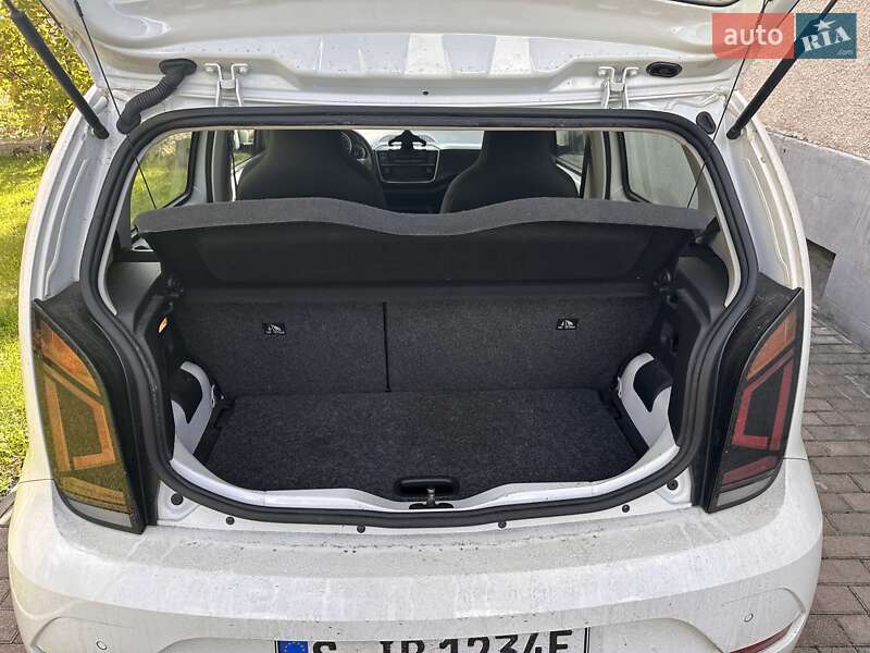 Хэтчбек Volkswagen e-Up 2020 в Рава-Русской фото 7 Хэтчбек Volkswagen e-Up 2020 в Рава-Русской