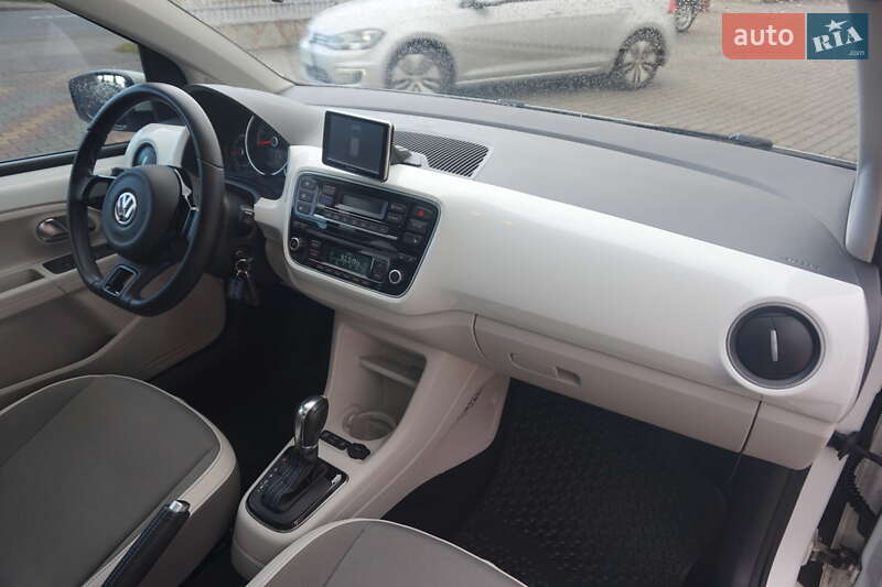 Хетчбек Volkswagen e-Up 2013 в Самборі фото 40 Хетчбек Volkswagen e-Up 2013 в Самборі