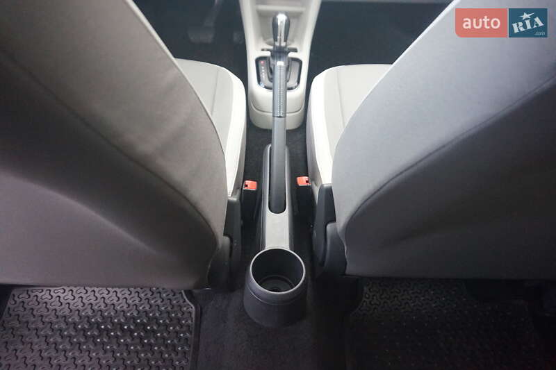 Хетчбек Volkswagen e-Up 2013 в Самборі фото 49 Хетчбек Volkswagen e-Up 2013 в Самборі