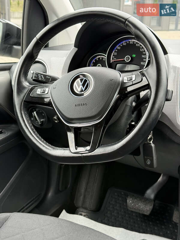 Хэтчбек Volkswagen e-Up 2021 в Дрогобыче