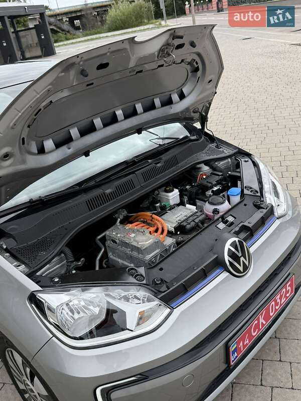 Хэтчбек Volkswagen e-Up 2021 в Дрогобыче