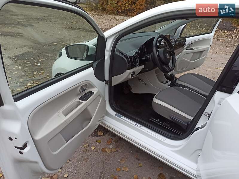 Хэтчбек Volkswagen e-Up 2013 в Запорожье фото 8 Хэтчбек Volkswagen e-Up 2013 в Запорожье