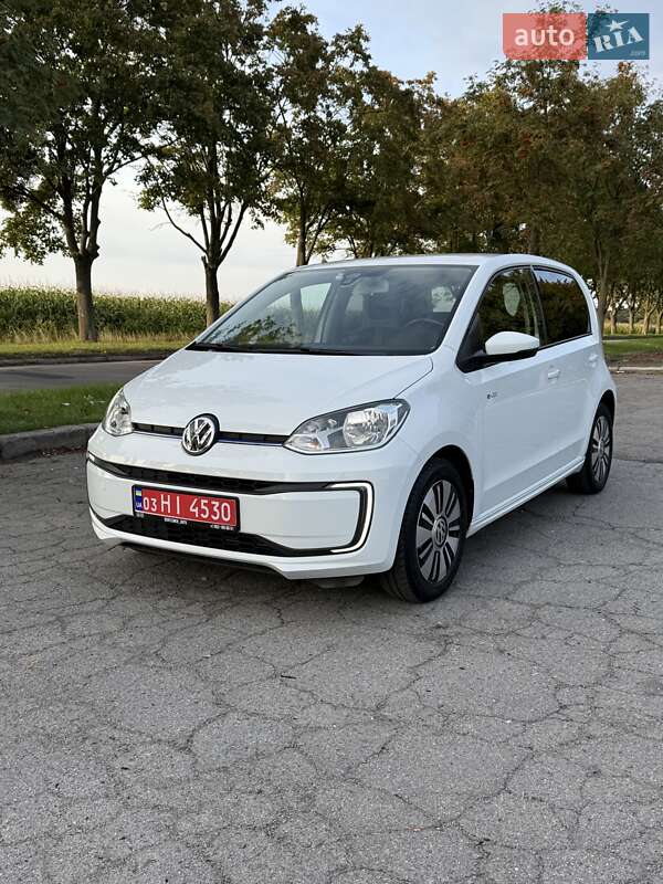 Хетчбек Volkswagen e-Up 2017 в Володимирі