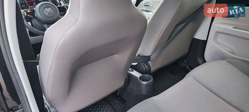 Хэтчбек Volkswagen e-Up 2015 в Каменец-Подольском