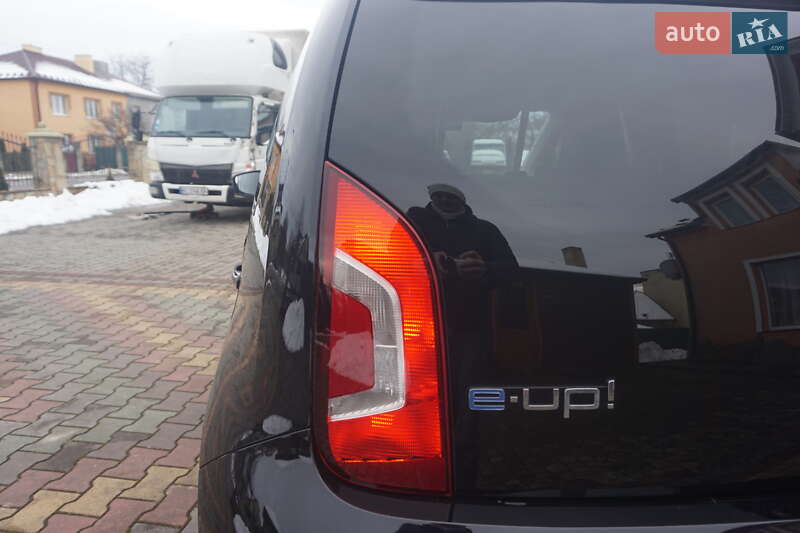 Хэтчбек Volkswagen e-Up 2014 в Самборе