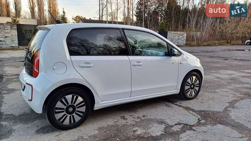 Хэтчбек Volkswagen e-Up 2013 в Звягеле фото 7 Хэтчбек Volkswagen e-Up 2013 в Звягеле