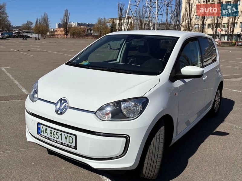 Volkswagen e-Up 2014
