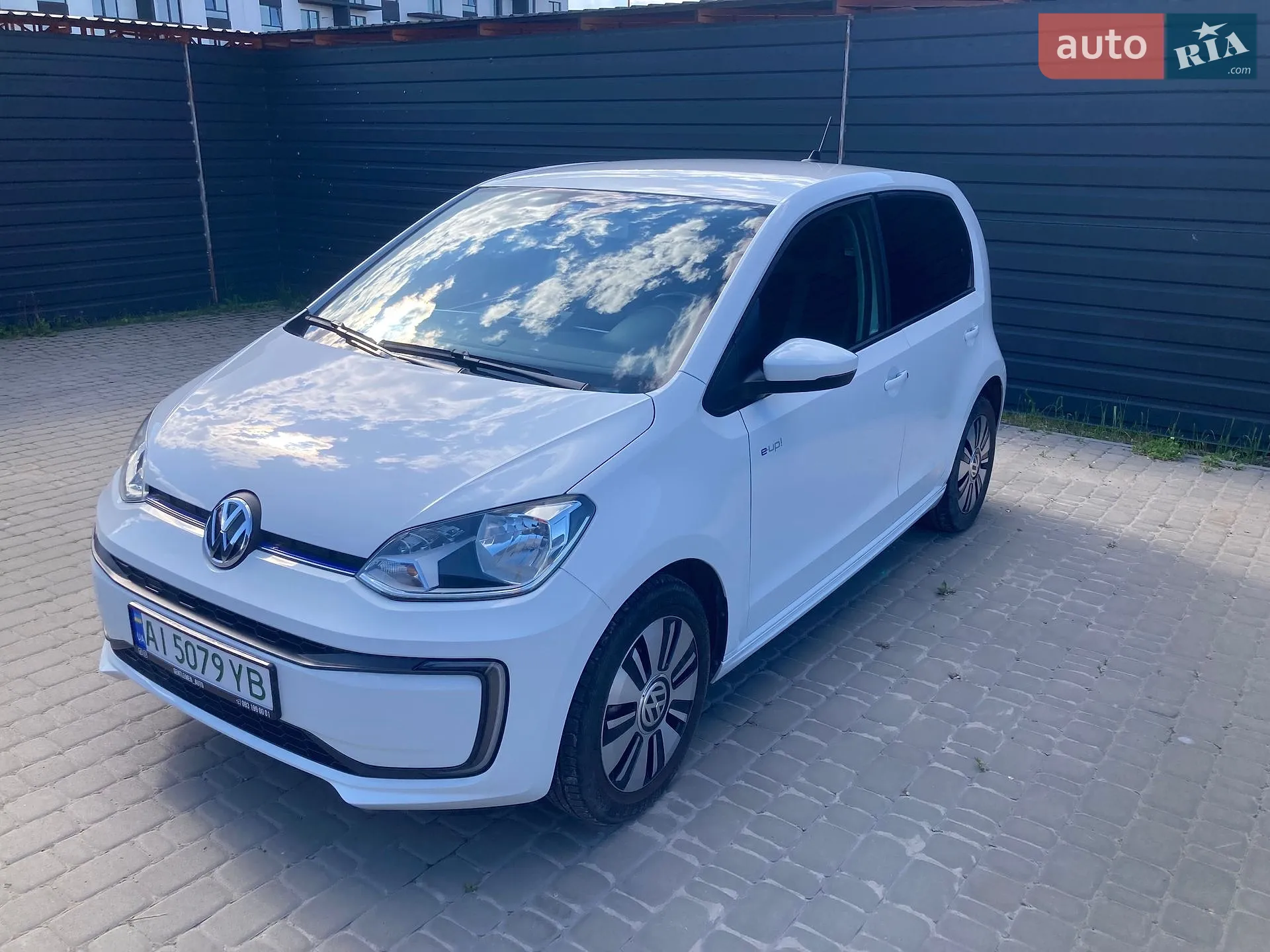 2017 Volkswagen up! - мініатюра 14