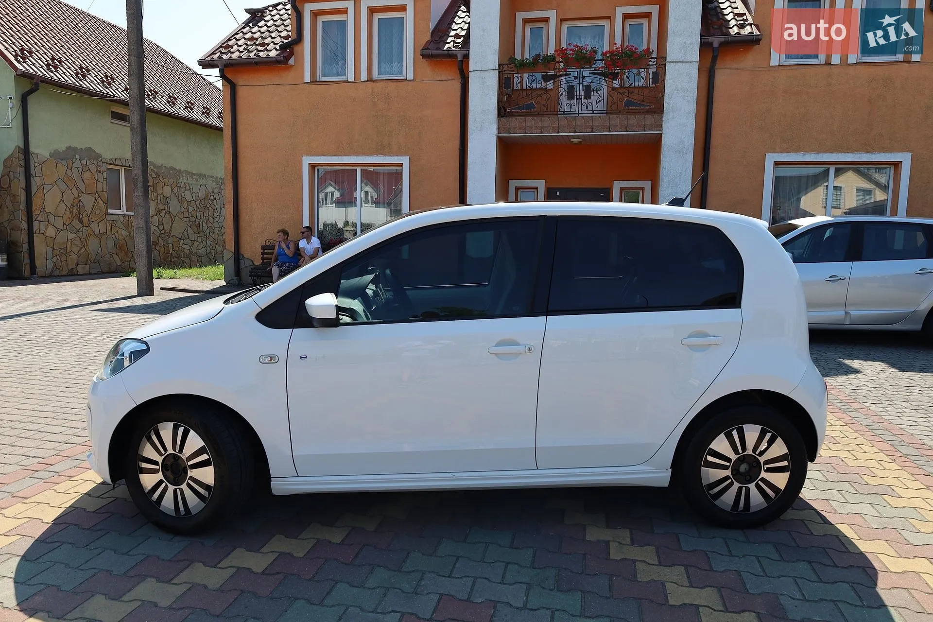 2013 Volkswagen up! - мініатюра 20