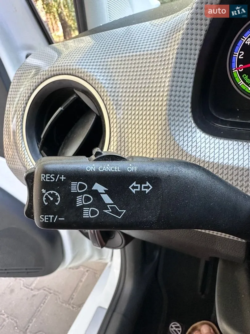2021 Volkswagen up! - мініатюра 25
