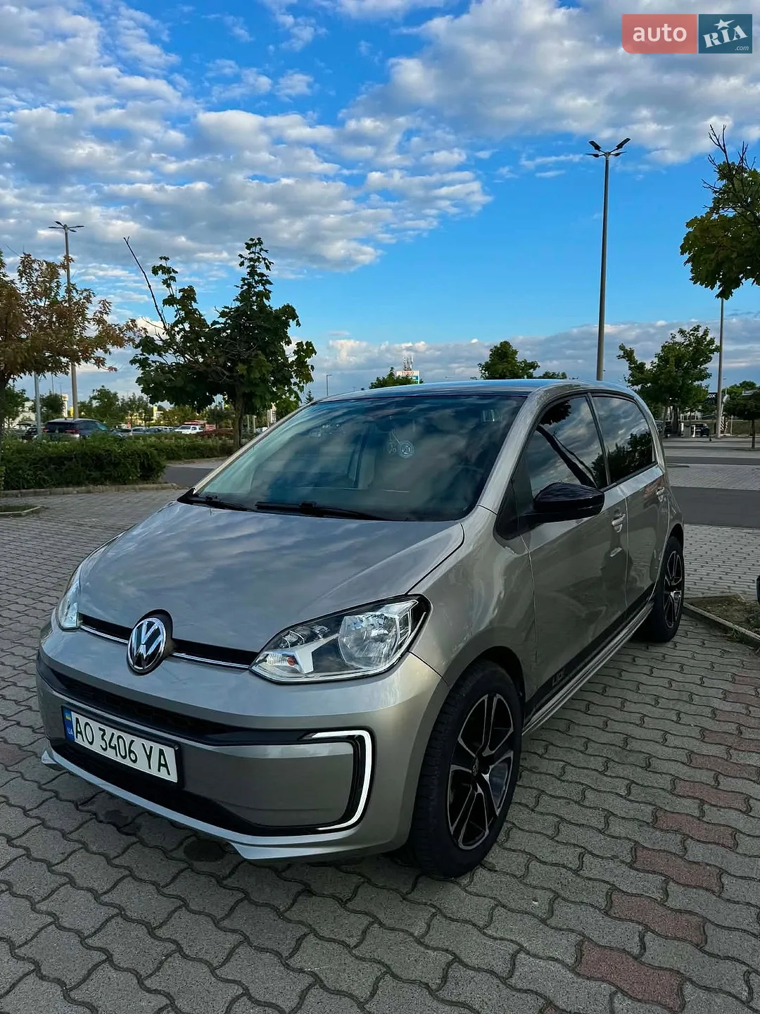 2022 Volkswagen up! - мініатюра 4
