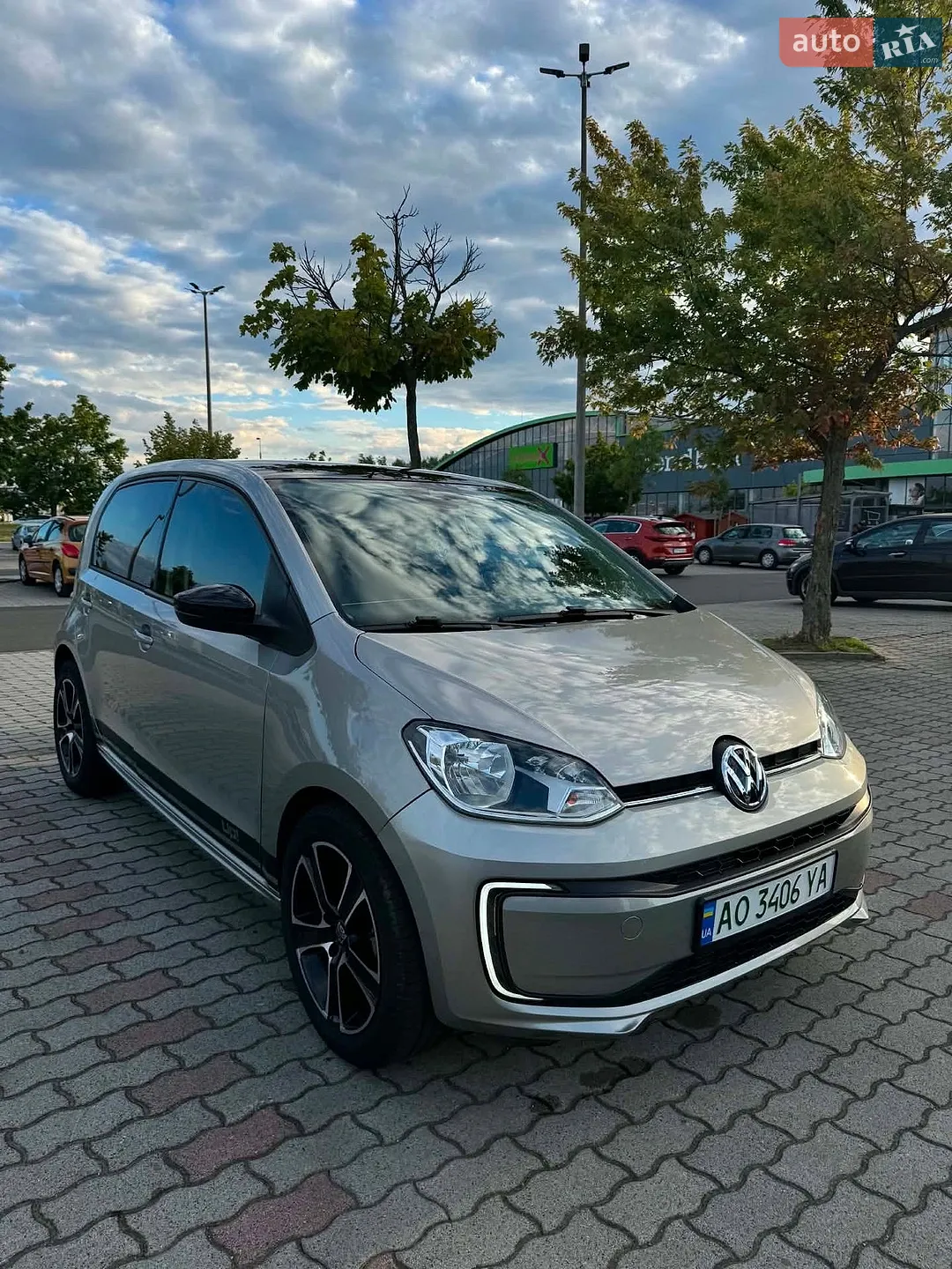 2022 Volkswagen up! - мініатюра 6