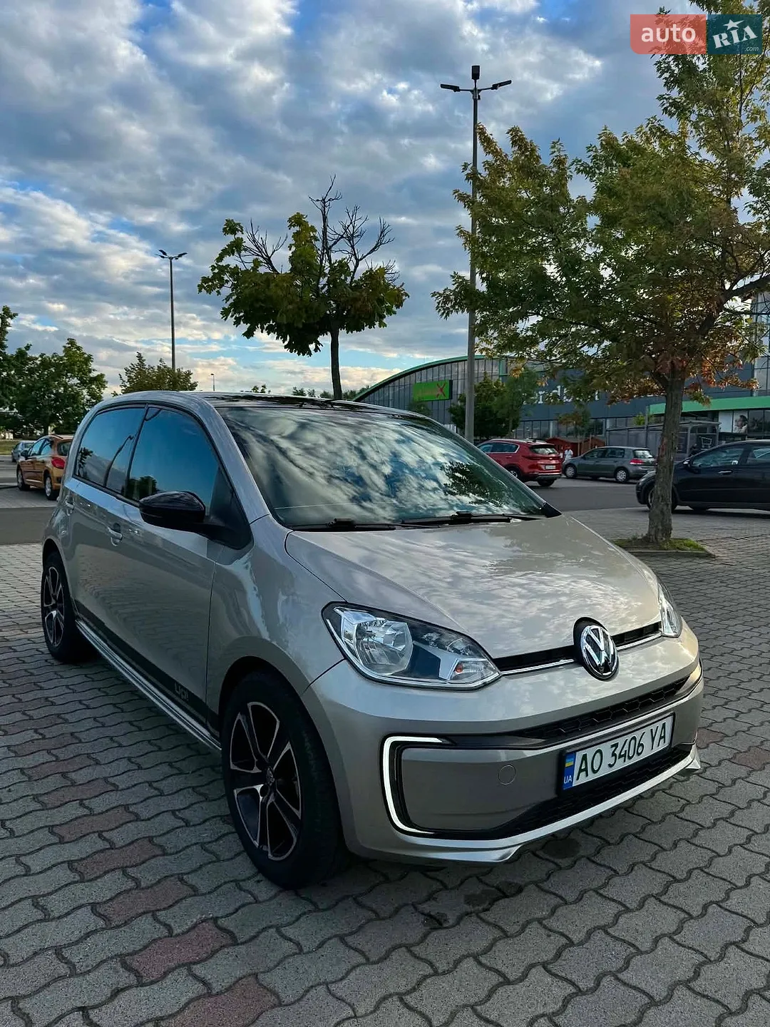 2022 Volkswagen up! - мініатюра 7