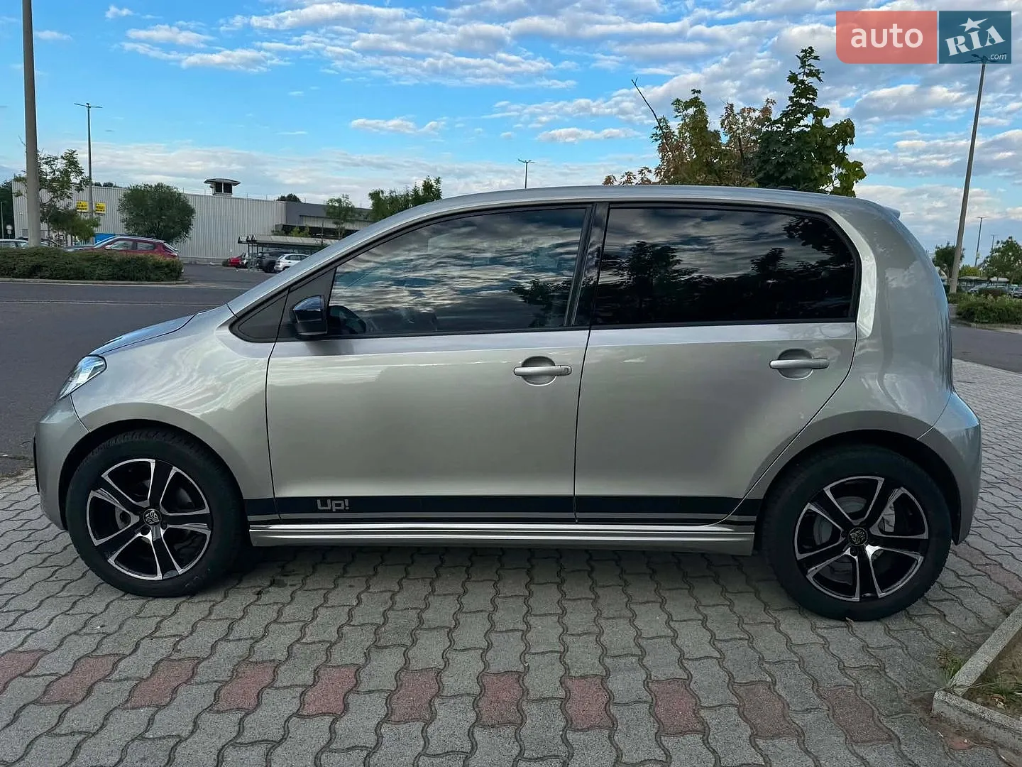 2022 Volkswagen up! - мініатюра 15