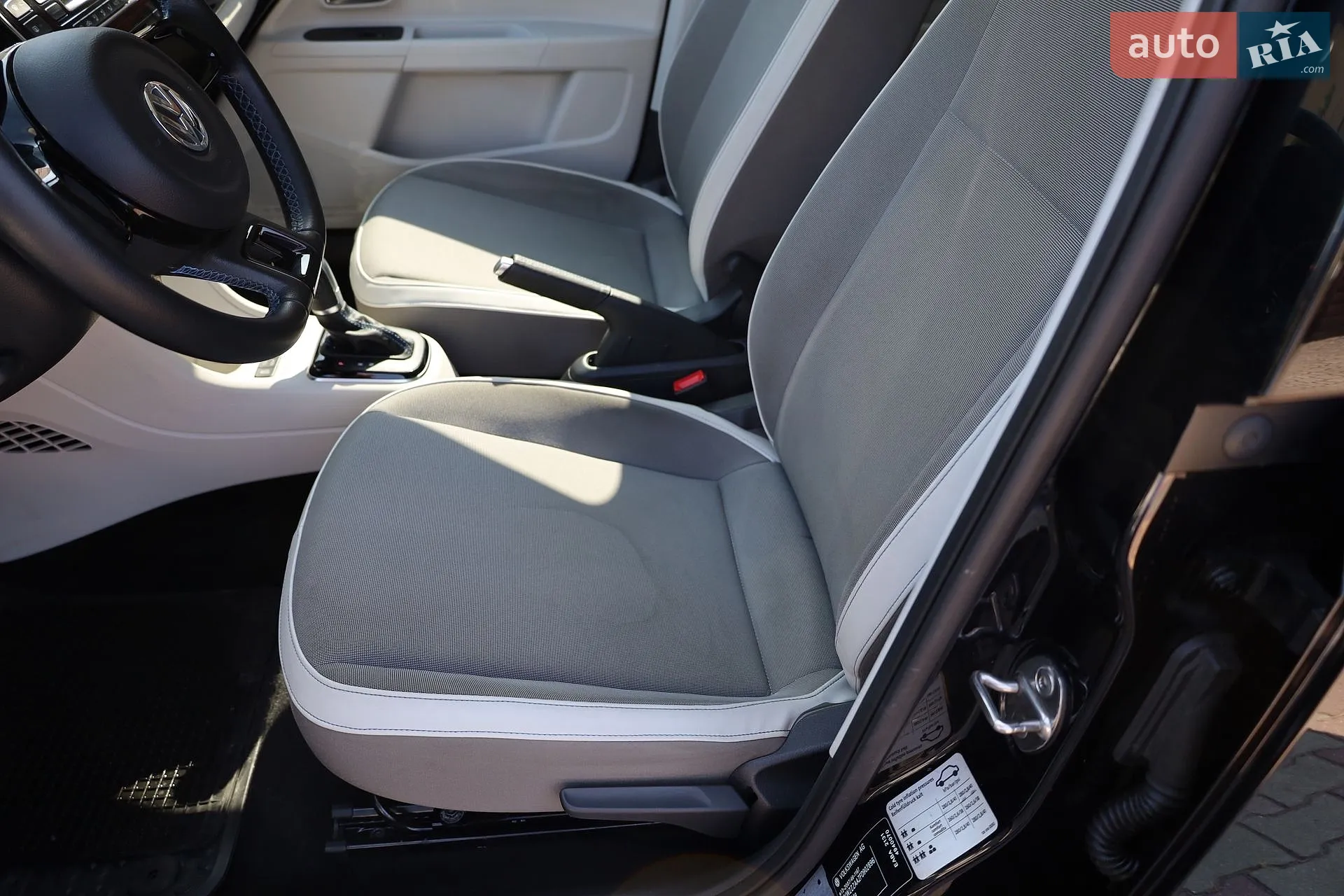 2014 Volkswagen up! - мініатюра 26