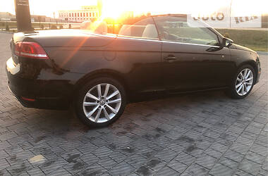 Кабриолет Volkswagen Eos 2011 в Стрые