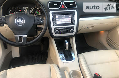 Кабриолет Volkswagen Eos 2011 в Стрые