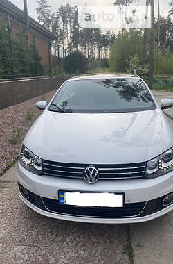 Кабриолет Volkswagen Eos 2012 в Киеве