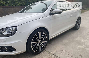 Кабриолет Volkswagen Eos 2012 в Киеве