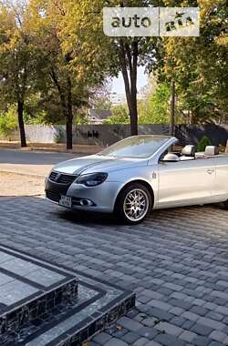 Кабриолет Volkswagen Eos 2007 в Запорожье