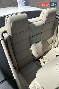 Кабриолет Volkswagen Eos 2011 в 