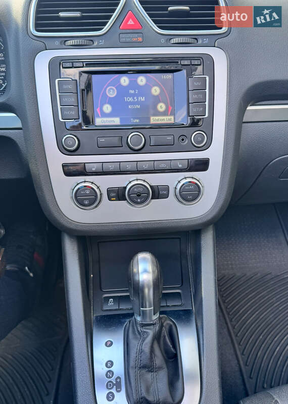 Кабріолет Volkswagen Eos 2014 в Києві