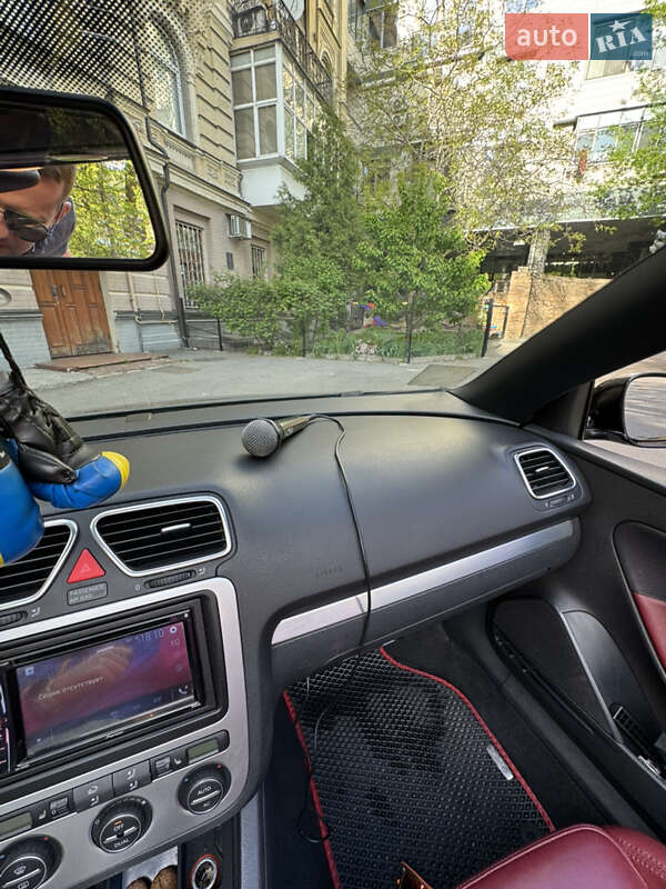 Кабриолет Volkswagen Eos 2008 в Киеве