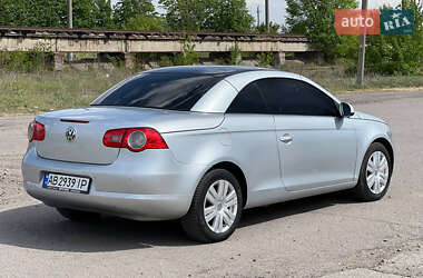 Кабриолет Volkswagen Eos 2006 в 