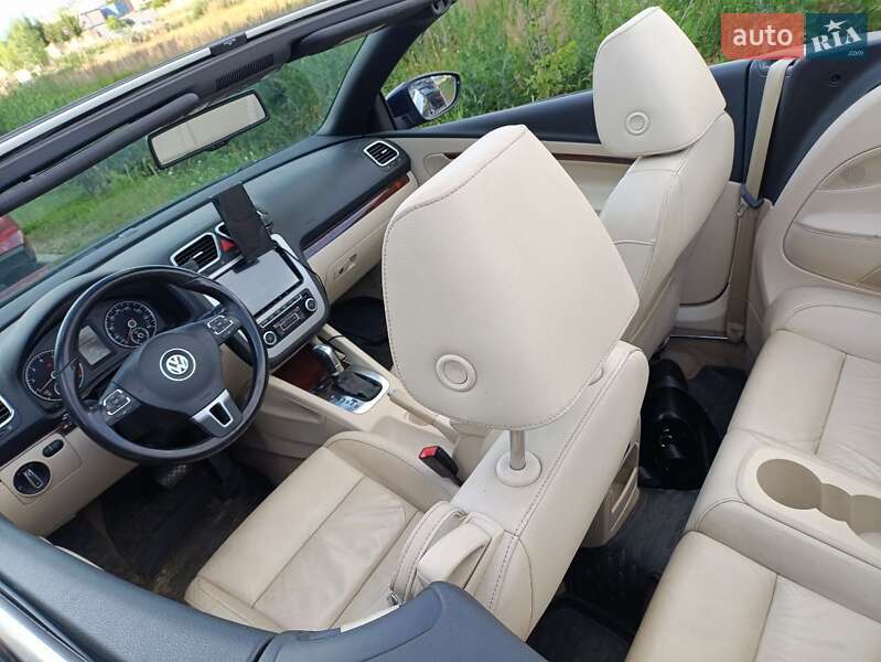 Кабріолет Volkswagen Eos 2011 в Києві