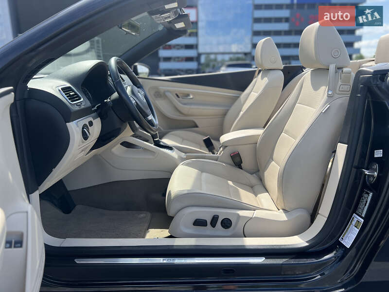 Кабриолет Volkswagen Eos 2013 в Киеве