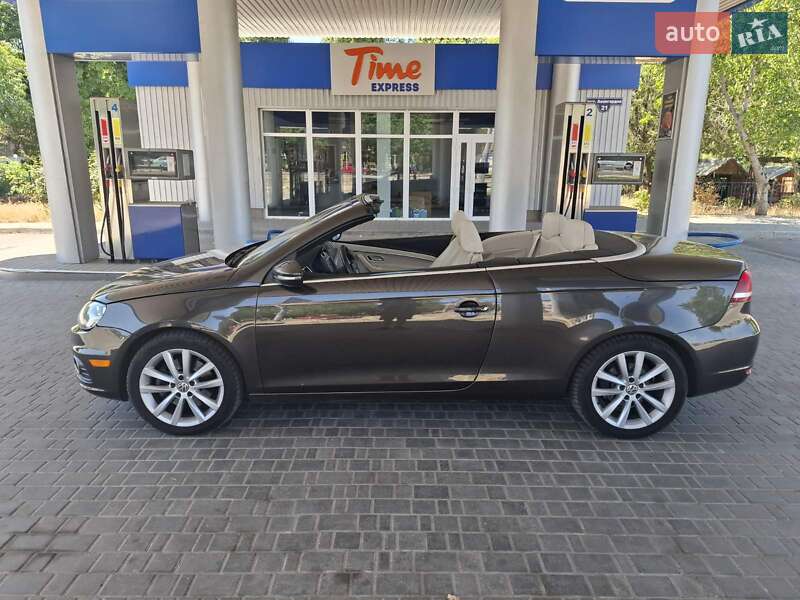 Кабриолет Volkswagen Eos 2011 в Николаеве