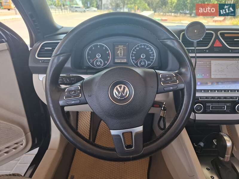 Кабриолет Volkswagen Eos 2011 в Николаеве