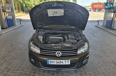 Кабриолет Volkswagen Eos 2011 в 