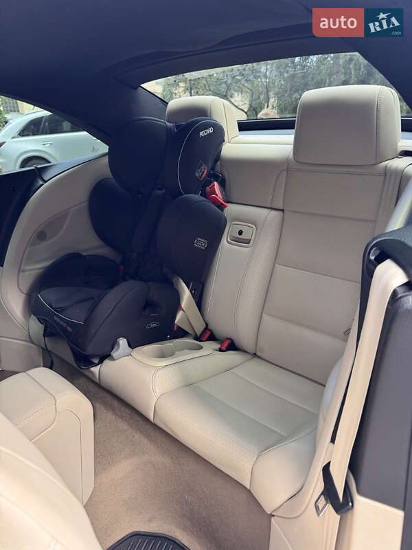 Кабриолет Volkswagen Eos 2012 в Ивано-Франковске