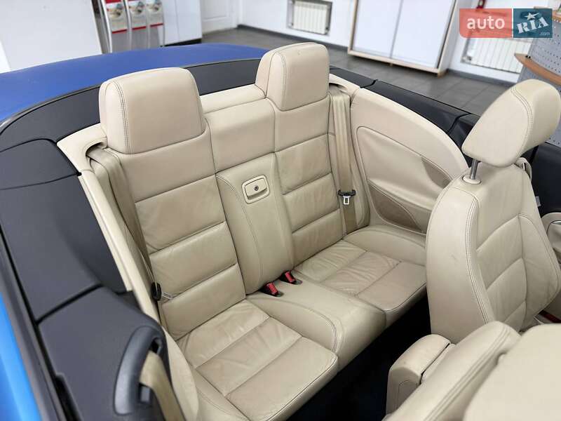 Кабриолет Volkswagen Eos 2008 в Киеве