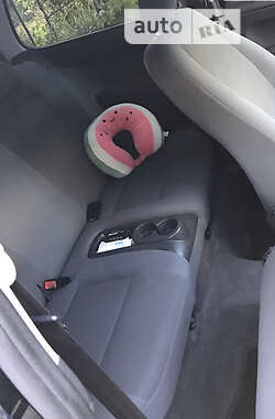 Хэтчбек Volkswagen Fox 2010 в 
