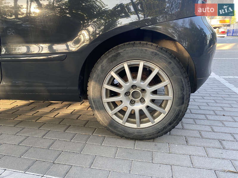 Хэтчбек Volkswagen Fox 2009 в Тернополе