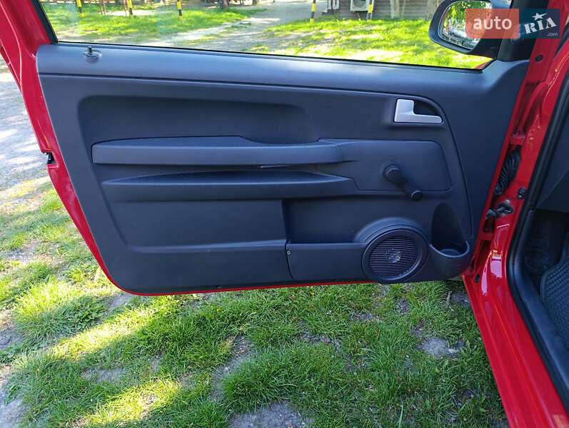 Хетчбек Volkswagen Fox 2006 в Луцьку