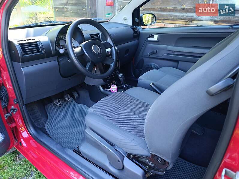 Хетчбек Volkswagen Fox 2006 в Луцьку