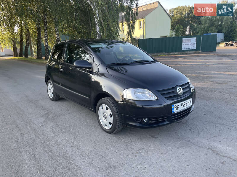 Хетчбек Volkswagen Fox 2006 в Дубні