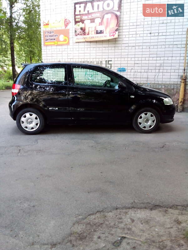 Хетчбек Volkswagen Fox 2010 в Рівному