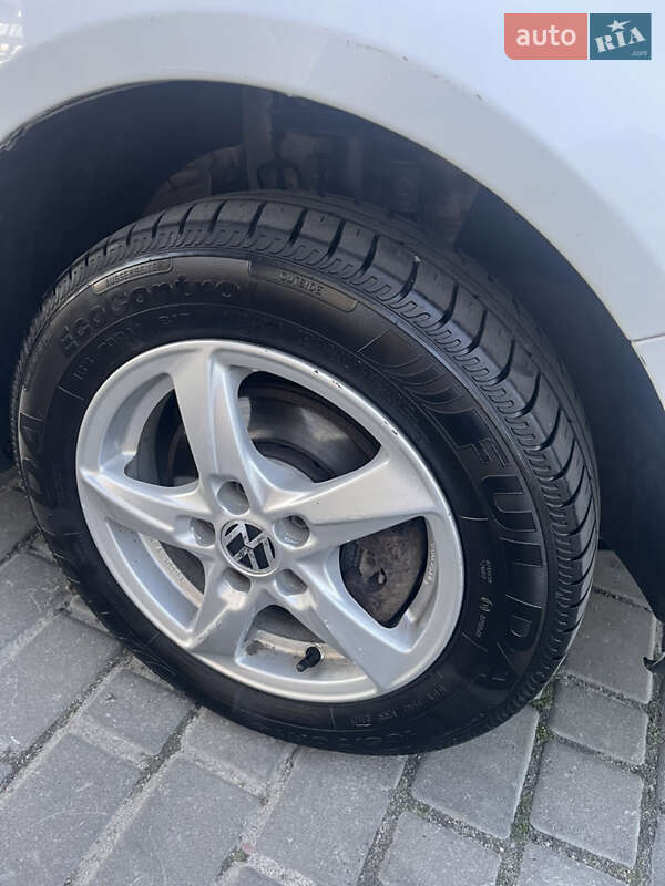 Хэтчбек Volkswagen Fox 2010 в Львове