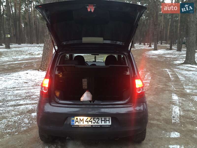 Хэтчбек Volkswagen Fox 2007 в Житомире